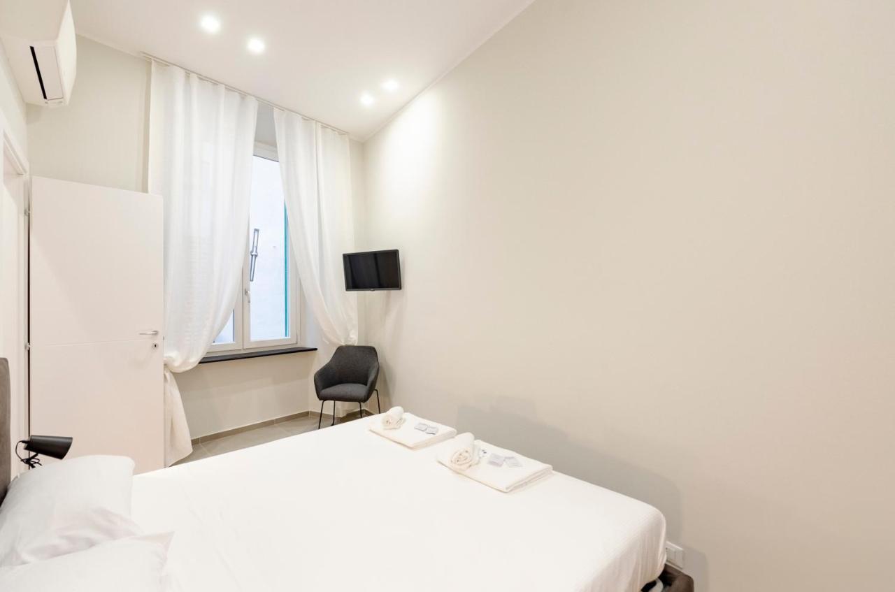 Апартаменты Joivy Bright Flat In The Perfect Centre Of Генуя Экстерьер фото