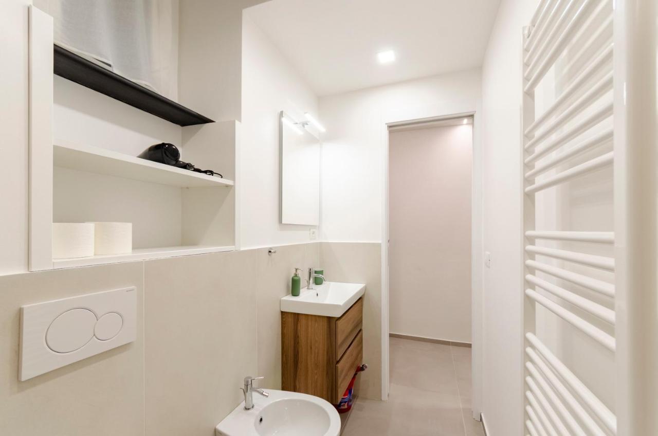 Апартаменты Joivy Bright Flat In The Perfect Centre Of Генуя Экстерьер фото